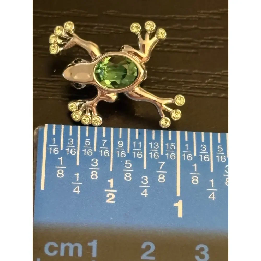 Silver Tone Frog Brooch Green Rhinestone Accent Pin
